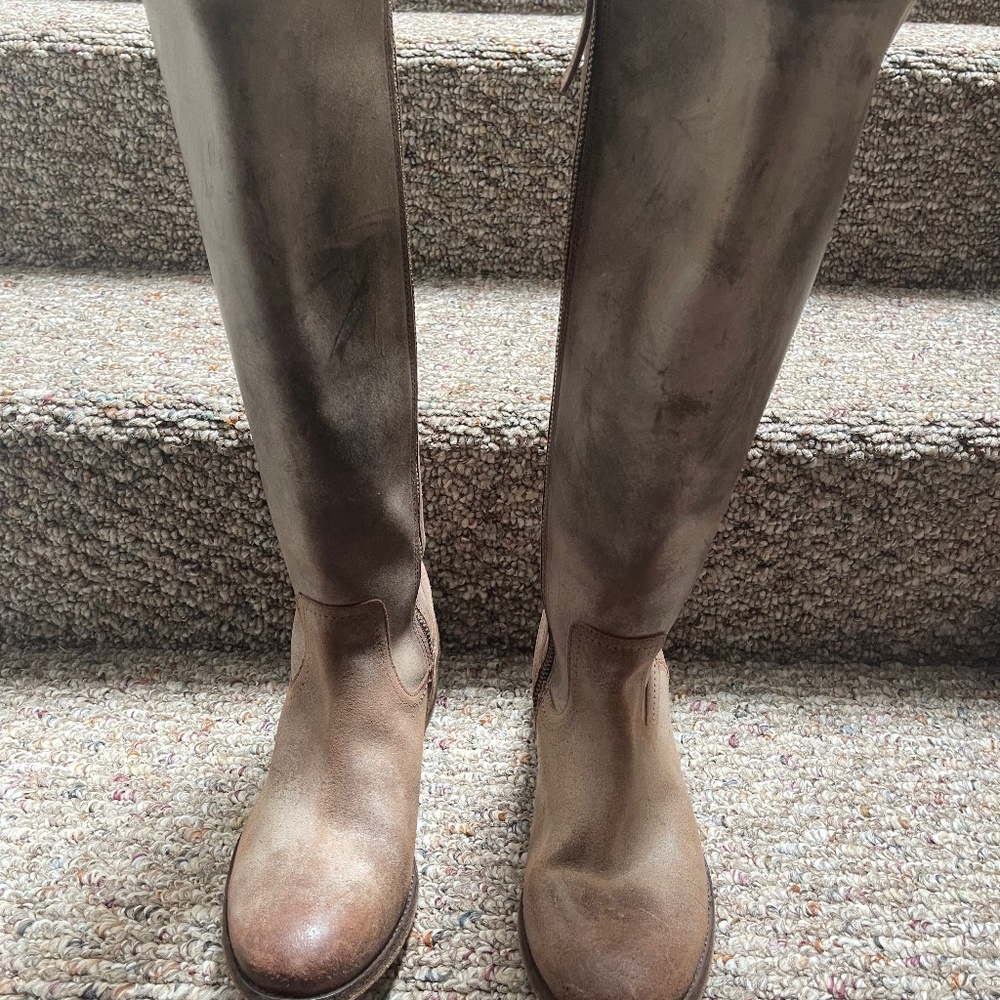 Frye boots 9